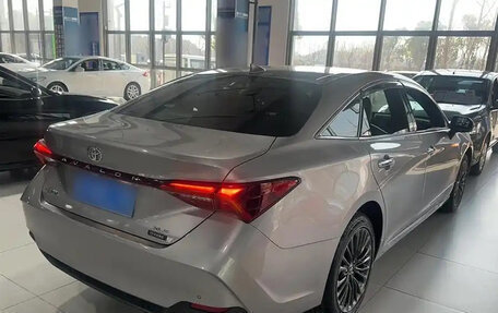Toyota Avalon, 2022 год, 2 200 000 рублей, 6 фотография