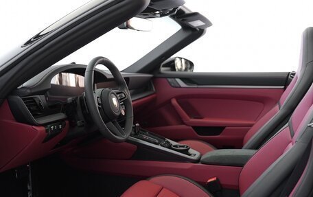 Porsche 911, 2025 год, 26 390 000 рублей, 9 фотография