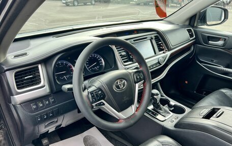 Toyota Highlander III, 2014 год, 3 299 000 рублей, 11 фотография