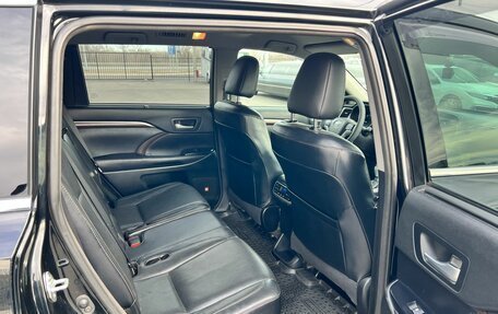 Toyota Highlander III, 2014 год, 3 299 000 рублей, 17 фотография