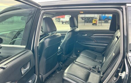 Toyota Highlander III, 2014 год, 3 299 000 рублей, 19 фотография