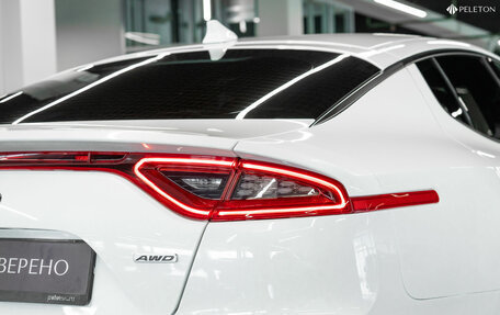 KIA Stinger I, 2019 год, 2 500 000 рублей, 25 фотография
