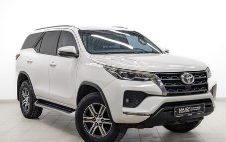 Toyota Fortuner II, 2021 год, 4 490 000 рублей, 3 фотография