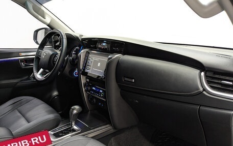 Toyota Fortuner II, 2021 год, 4 490 000 рублей, 13 фотография