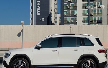 Mercedes-Benz GLB, 2022 год, 4 210 000 рублей, 10 фотография