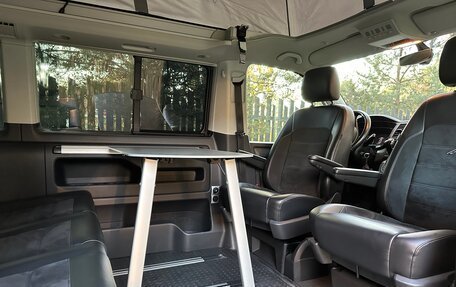 Volkswagen California T6, 2018 год, 5 950 000 рублей, 12 фотография