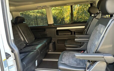 Volkswagen California T6, 2018 год, 5 950 000 рублей, 15 фотография