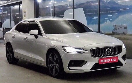 Volvo S60 III, 2021 год, 2 730 000 рублей, 1 фотография