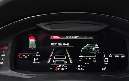 Audi Q8 I, 2021 год, 6 400 003 рублей, 7 фотография