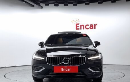 Volvo S60 III, 2021 год, 2 532 000 рублей, 3 фотография