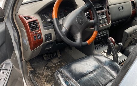 Mitsubishi Pajero III рестайлинг, 2003 год, 520 000 рублей, 4 фотография
