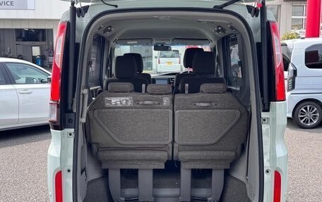 Honda Stepwgn IV, 2016 год, 1 520 000 рублей, 6 фотография