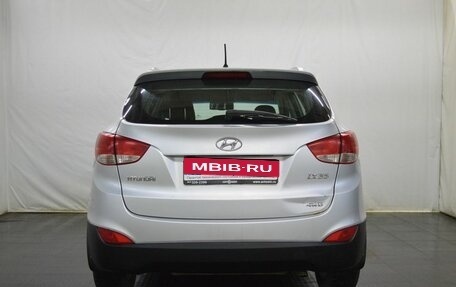 Hyundai ix35 I рестайлинг, 2011 год, 974 000 рублей, 6 фотография