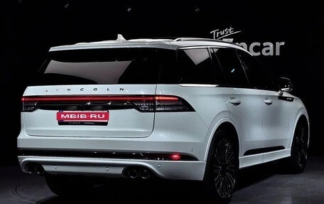 Lincoln Aviator II, 2021 год, 4 620 000 рублей, 3 фотография