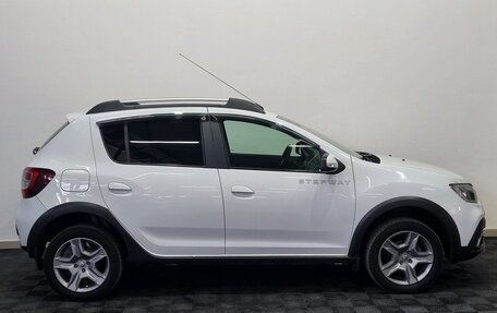 Renault Sandero II рестайлинг, 2019 год, 1 100 000 рублей, 5 фотография