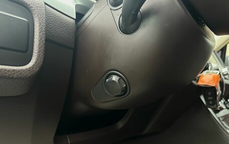 Volkswagen Touareg III, 2011 год, 2 090 000 рублей, 13 фотография