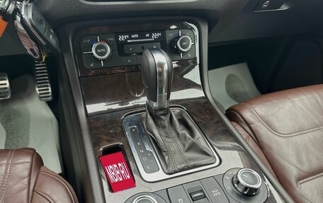Volkswagen Touareg III, 2011 год, 2 090 000 рублей, 27 фотография