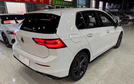 Volkswagen Golf VIII, 2022 год, 1 370 060 рублей, 4 фотография
