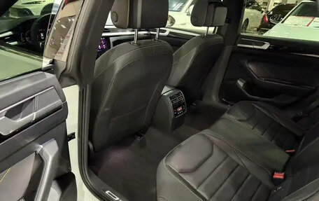 Volkswagen Passat CC, 2021 год, 2 350 525 рублей, 8 фотография