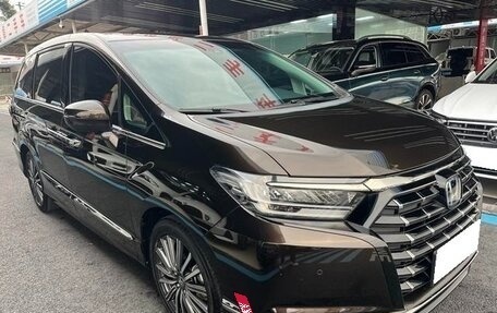 Honda Elysion, 2022 год, 4 357 000 рублей, 3 фотография
