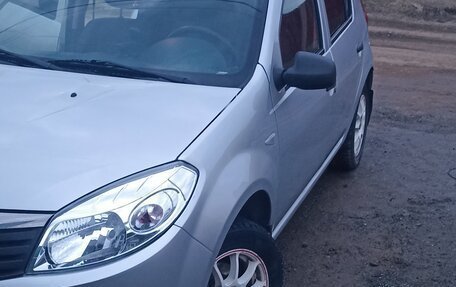 Renault Sandero I, 2014 год, 550 000 рублей, 3 фотография