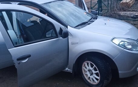 Renault Sandero I, 2014 год, 550 000 рублей, 5 фотография