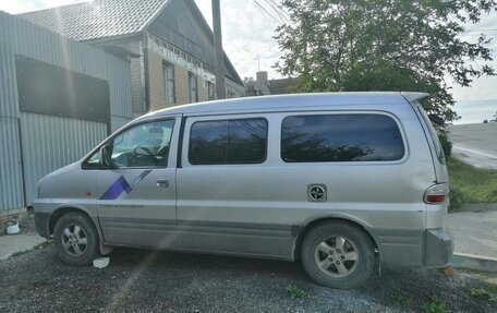 Hyundai Starex I рестайлинг, 2007 год, 550 000 рублей, 2 фотография