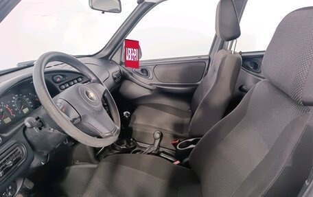 Chevrolet Niva I рестайлинг, 2012 год, 468 000 рублей, 10 фотография