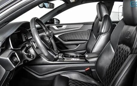 Audi A7, 2022 год, 8 300 000 рублей, 10 фотография