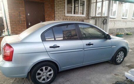 Hyundai Verna II, 2007 год, 300 000 рублей, 7 фотография