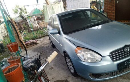 Hyundai Verna II, 2007 год, 300 000 рублей, 5 фотография