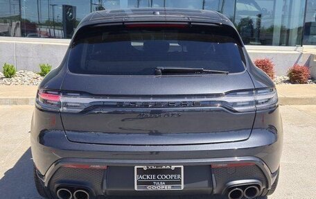 Porsche Macan I рестайлинг, 2022 год, 7 735 000 рублей, 8 фотография