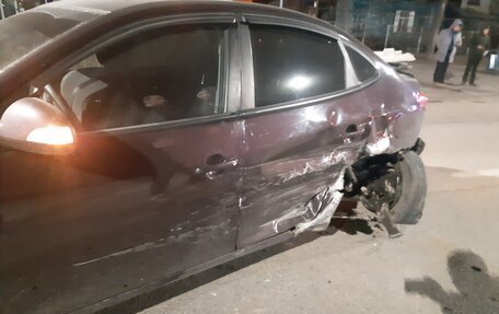 Hyundai Elantra IV, 2010 год, 400 000 рублей, 2 фотография