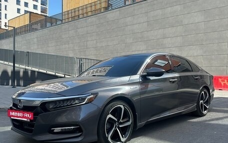 Honda Accord IX рестайлинг, 2019 год, 3 050 000 рублей, 2 фотография