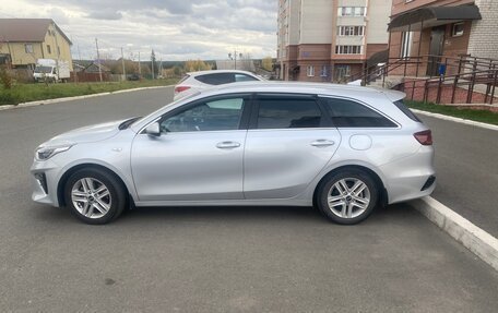 KIA cee'd III, 2019 год, 1 900 000 рублей, 6 фотография