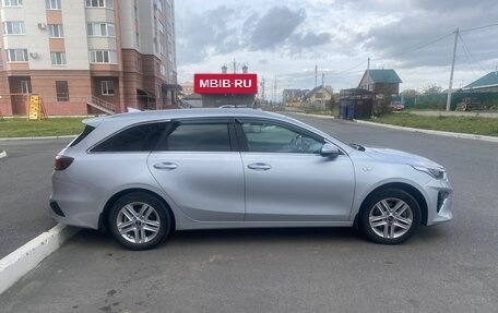 KIA cee'd III, 2019 год, 1 900 000 рублей, 2 фотография