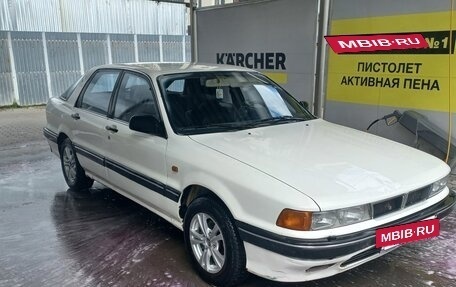 Mitsubishi Galant VIII, 1989 год, 185 000 рублей, 2 фотография