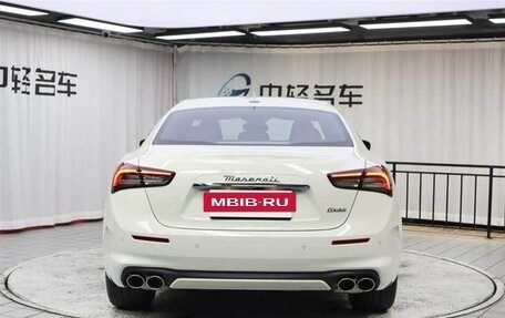 Maserati Ghibli, 2023 год, 13 900 000 рублей, 6 фотография