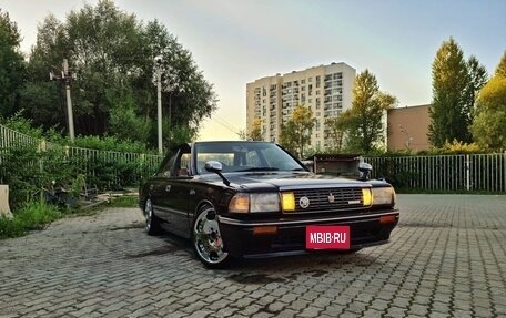 Toyota Crown, 1989 год, 398 000 рублей, 2 фотография