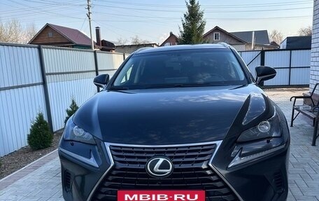 Lexus NX I, 2018 год, 3 200 000 рублей, 3 фотография