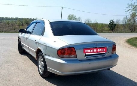 Hyundai Sonata IV рестайлинг, 2005 год, 210 000 рублей, 5 фотография