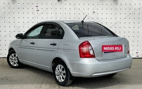 Hyundai Verna II, 2006 год, 520 000 рублей, 5 фотография