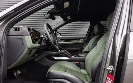Porsche Cayenne III, 2024 год, 20 620 000 рублей, 9 фотография