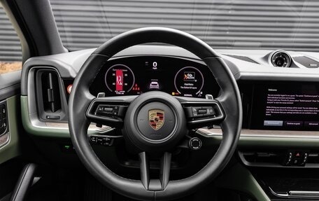 Porsche Cayenne III, 2024 год, 20 620 000 рублей, 17 фотография
