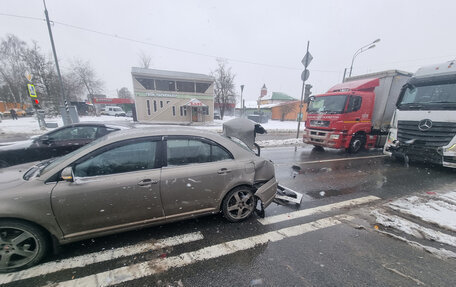 Toyota Avensis III рестайлинг, 2006 год, 400 000 рублей, 3 фотография