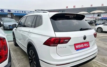 Volkswagen Tiguan II, 2021 год, 1 690 525 рублей, 4 фотография