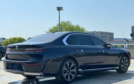 BMW 7 серия, 2022 год, 8 100 000 рублей, 4 фотография