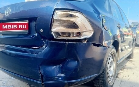 Volkswagen Polo VI (EU Market), 2012 год, 300 000 рублей, 4 фотография