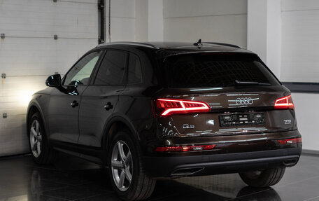 Audi Q5, 2018 год, 2 340 000 рублей, 8 фотография
