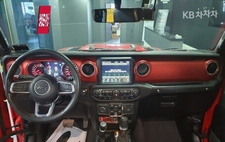 Jeep Wrangler, 2021 год, 3 950 000 рублей, 7 фотография